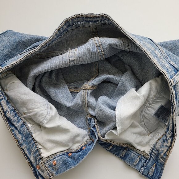 Women's Old Navy Cutoff Denim Shorts 14 OG Straight Jean Smoothing Pockets - Picture 6 of 9